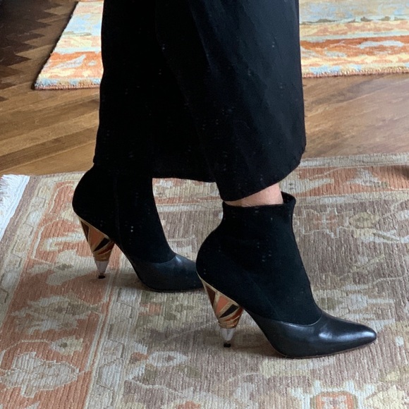 Givenchy boots size 36 1/2, black suede and leather boot with multicolor heel - Picture 1 of 9